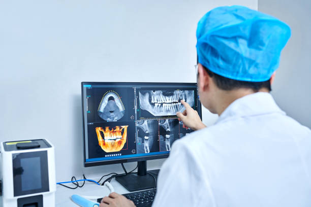 Best Holiday Emergency Dentist in Centrevle, IL